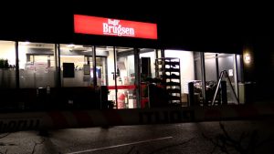 Bevæbnede røvere truede personalet i Dagli’Brugsen