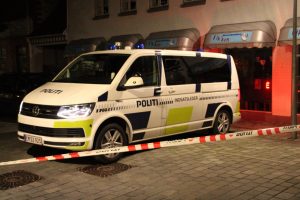 Sigtelse: 14-årig pige bortført og voldtaget