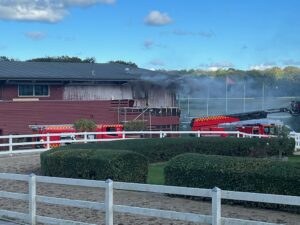 Brand på galopbanen