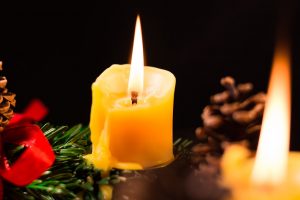Ild i adventskrans