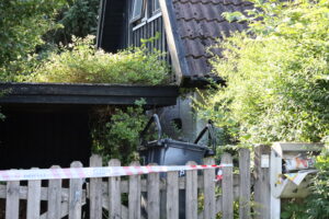 To personer fundet døde i villa i Espergærde