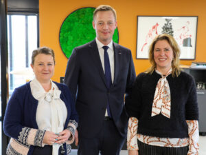 Satte motorvejsstøj på dagsordenen da transportministeren besøgte Ishøj