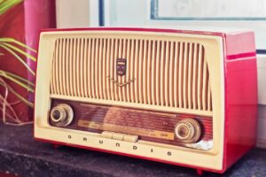 Radio 208 er tilbage “i luften”