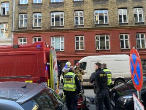 Kaldt ud til brand i lejlighed