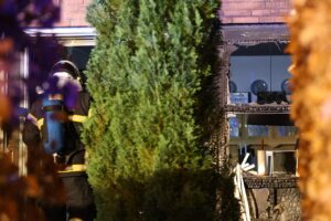 Natligt drama – beboere evakueret under brand