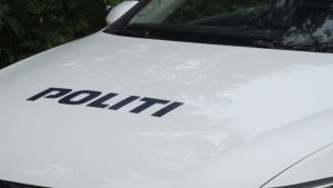 Fem mænd anholdt i sag om tyveri af champagne for millioner
