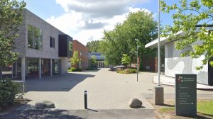 Efter COVID-19 smitte: Gymnasium udskyder skolestart