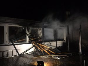 Brand i villa – beboer reddet ud i sidste øjeblik