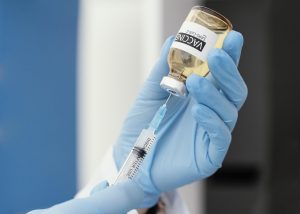 Ø-boere rykkes frem i vaccinekøen