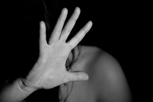 45-årig sigtet for voldtægt af kvindelig be
